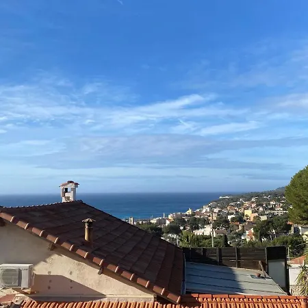 Διαμέρισμα Triplex Grand Bleu *
